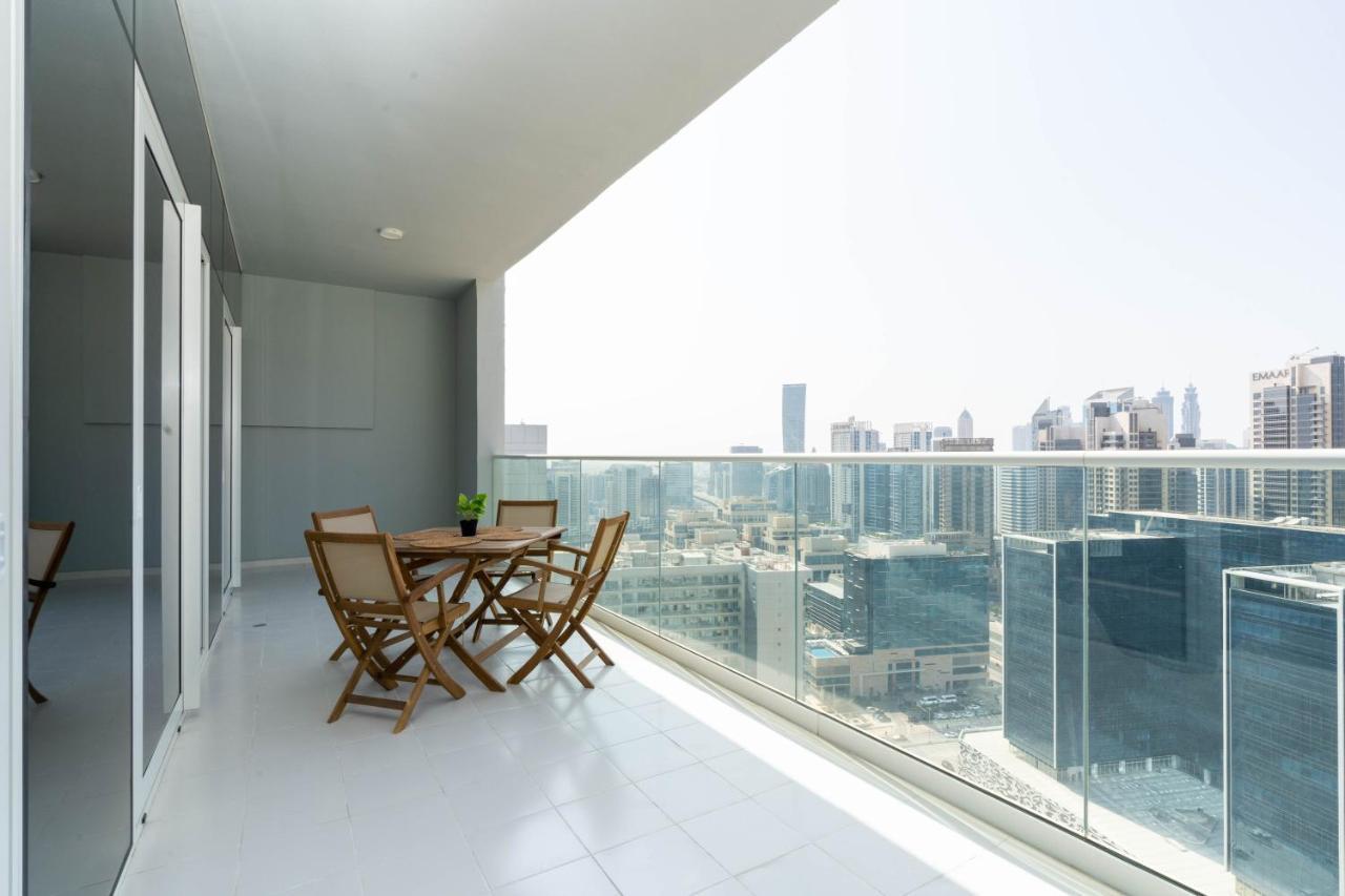 Delightful 2Br Apartment At Reva Residences Dubai Eksteriør bilde