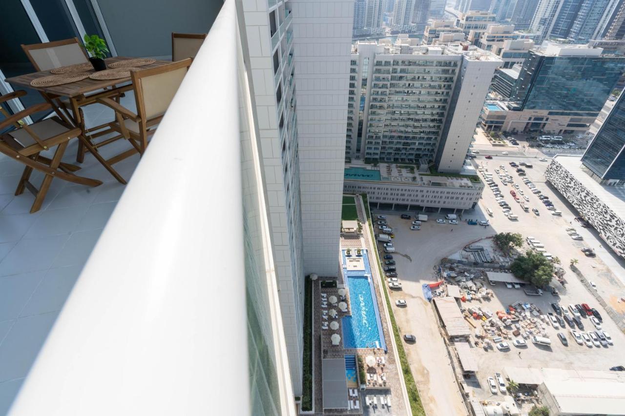 Delightful 2Br Apartment At Reva Residences Dubai Eksteriør bilde